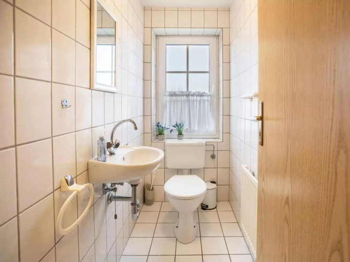 Others 2, Holiday Home With 1 Bedroom, Aurich
