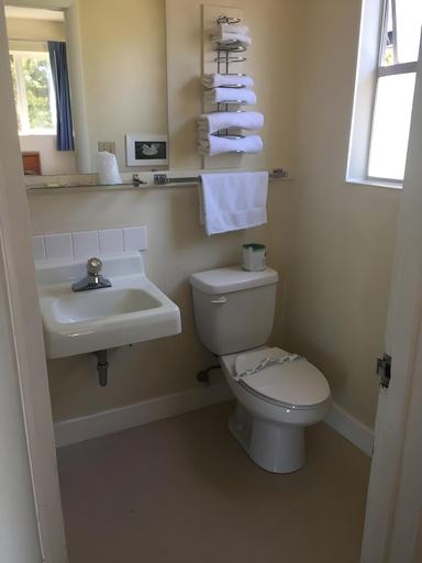 Bathroom, Marco Polo Motel, Seattle