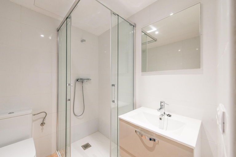 Bathroom 2, VORAMAR - Chalet with sea views in Sa Marina (Alcudia). Free WiFi, Baleares