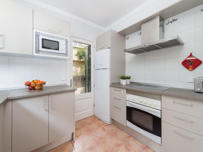 Others 2, El Pinar - Villa With Private Pool. Free Wifi, Baleares