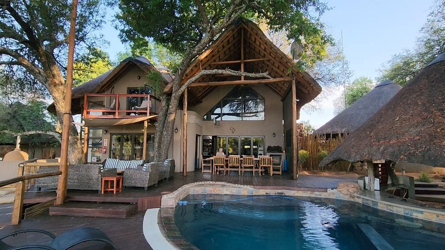 Others 2, Saleda Lodge