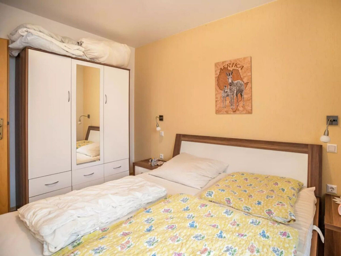Bedroom 5, Niedl App Helene 1, Aurich
