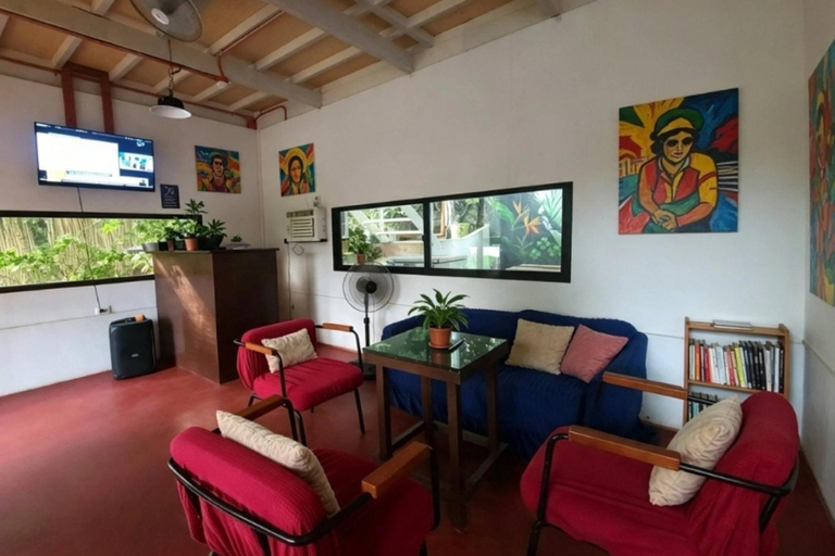 Public Area, Ani Marie Guest House, Coron