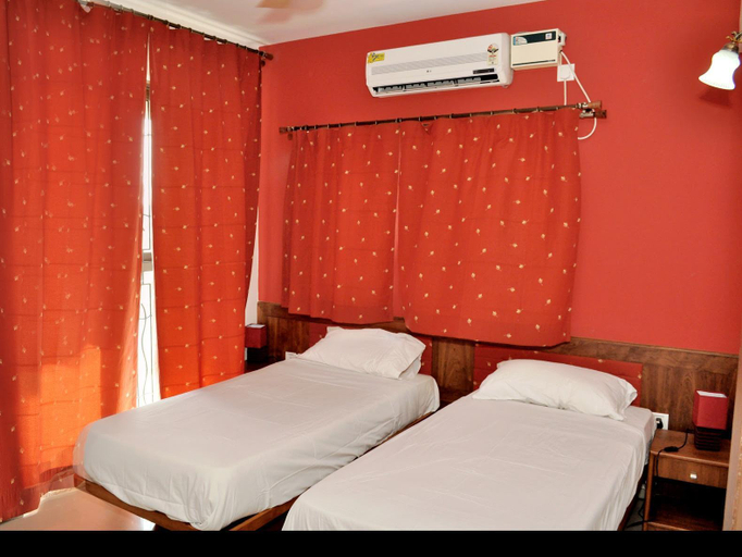 Others 5, Hotel Cliff, South Goa