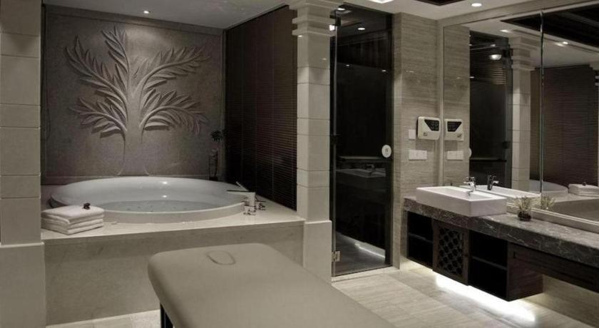 Bathroom, Guilin Shanshui Villa Hotel, Guilin