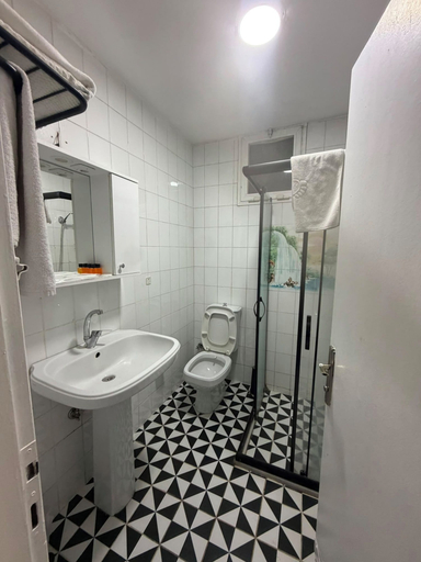 Others 2, Onur Home Suites of München, München