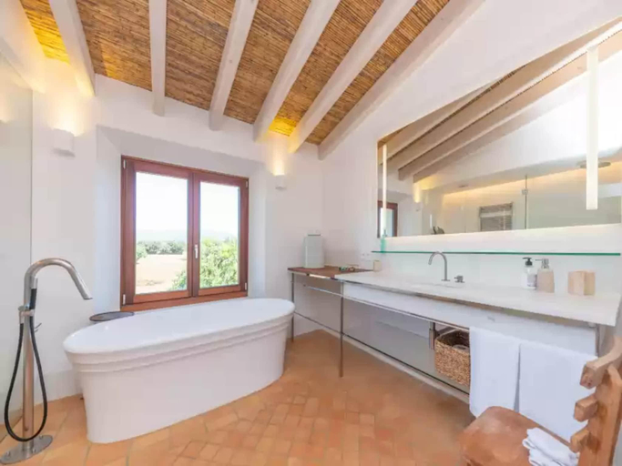 Bathroom 2, Son Catxo - Villa With Private Pool In Búger, Baleares