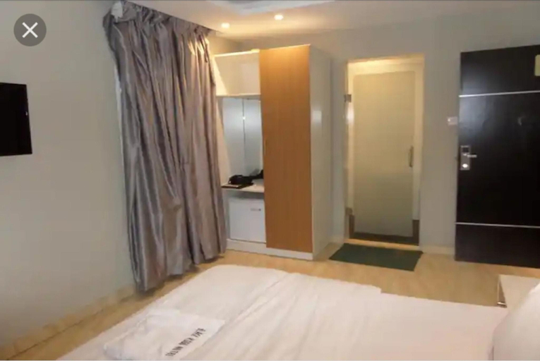 Others 2, Place2be Hotel, Alimosho