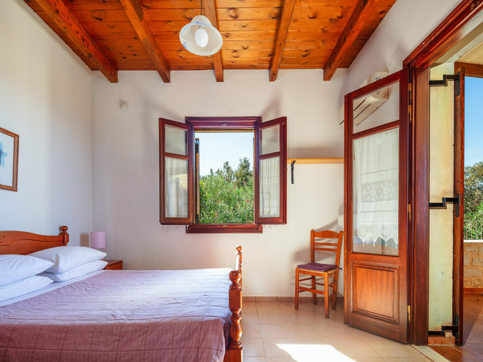 Others 4, Villa in Prines with White Mountains View, Crete