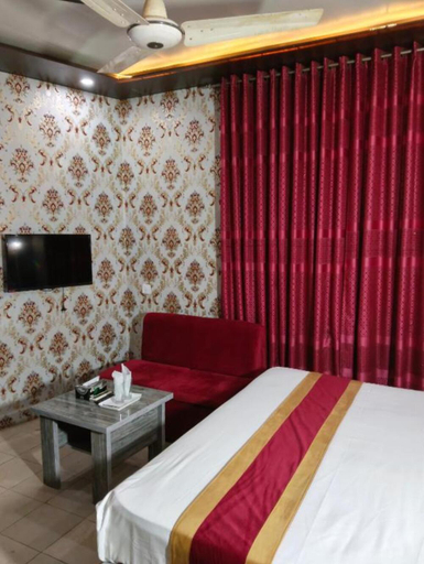 Others 2, Star Hotel Lahore, Lahore