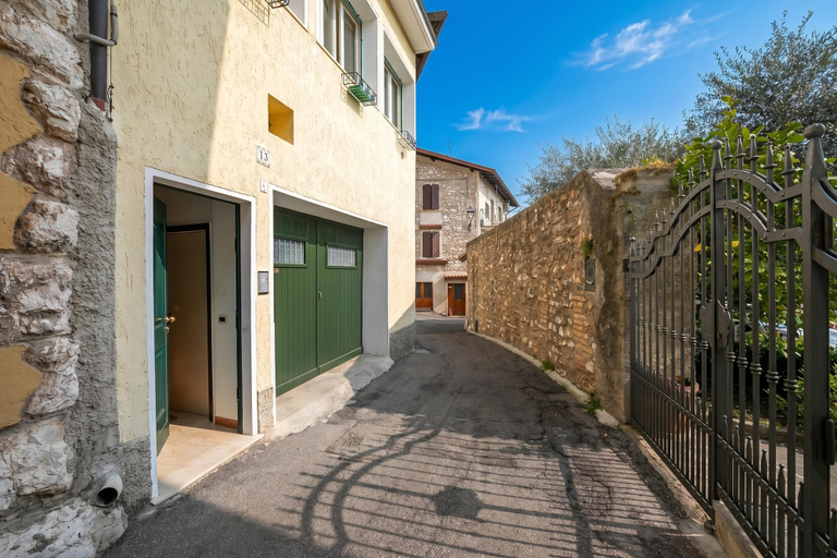Exterior & Views 2, Angela -terrace & Beautiful View Lake, Brescia