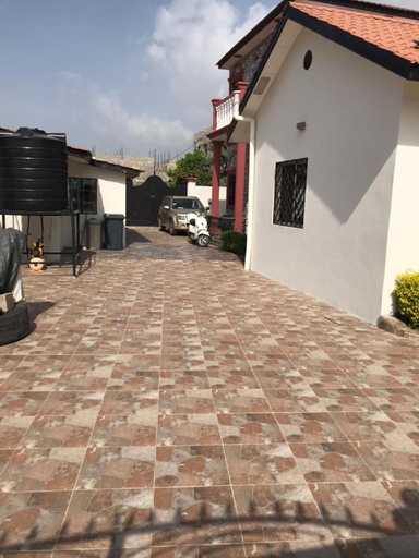 Others 4, Remarkable 2-bed House in Brusubi, Kombo Saint Mary