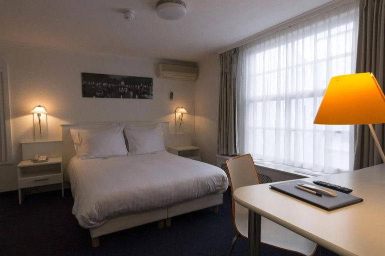 Bedroom 2, Multatuli Hotel, Amsterdam