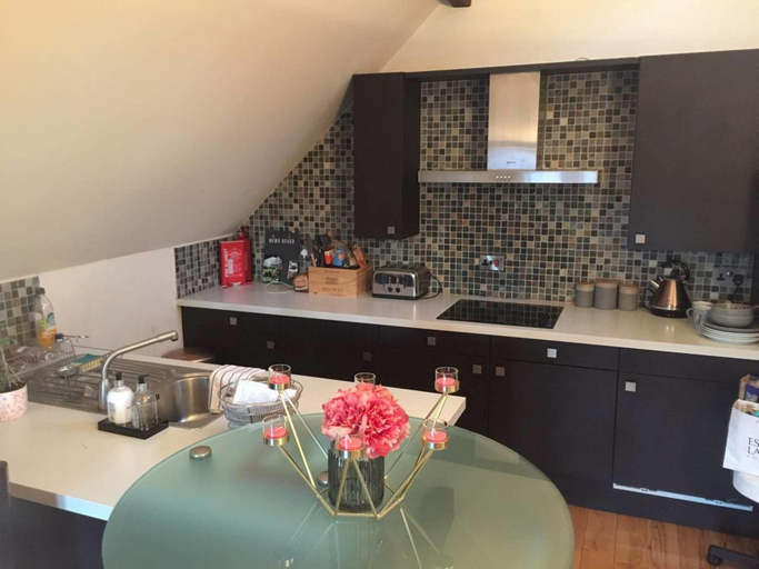 Others 3, Luxury Apt No 1 - Two Bed Apartment, Bury