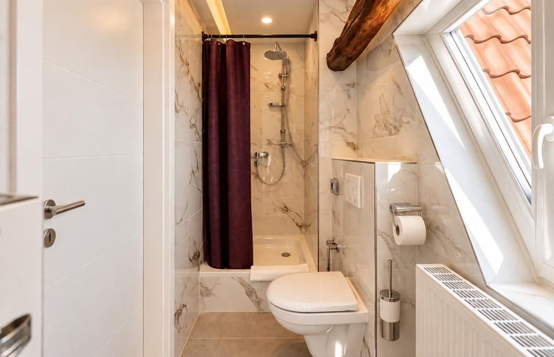 Bathroom 5, Hotel Scheffler Lüneburg, Lüneburg
