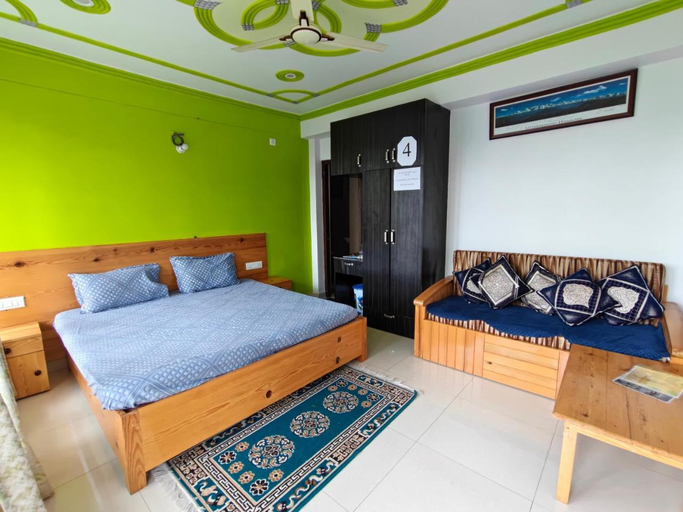 Others 5, The Kiwi Shadow Guest House, Almora