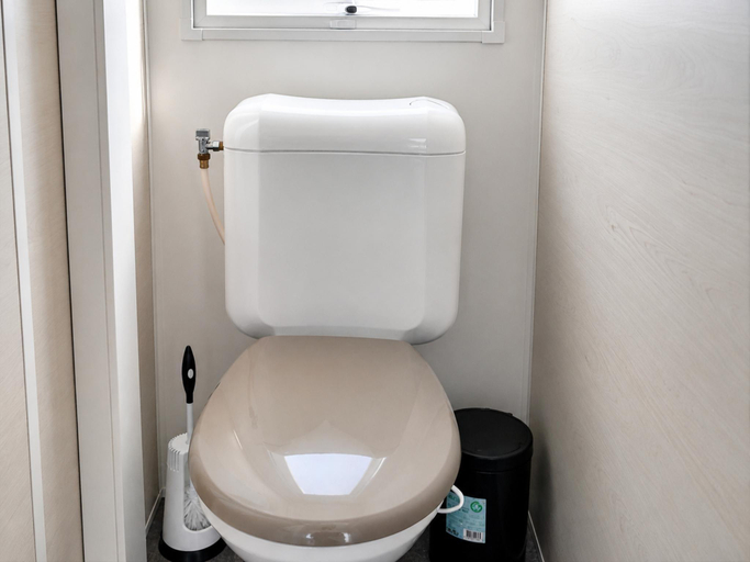 Bathroom, Breebos Chalet near Antwerp Camp, Antwerpen