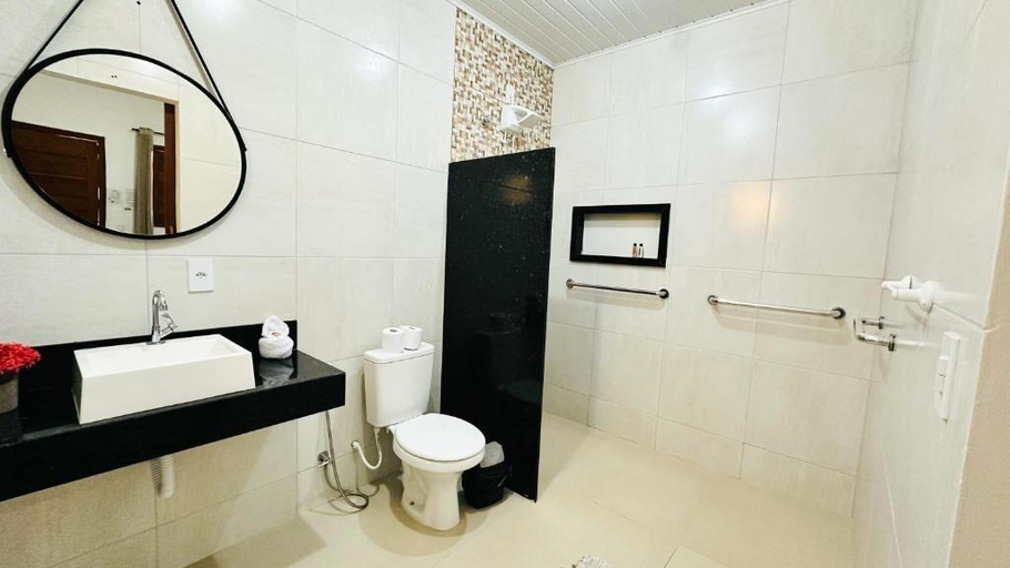 Bathroom 4, POUSADA SOL DE VERAO - Cumuruxatiba, Prado
