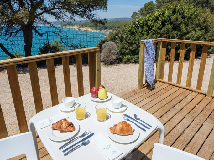 Others 4, Premium Tent Lodge for Family, Tarragona