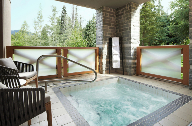 Sport & Beauty 3, Four Seasons Resort Whistler, Squamish-Lillooet