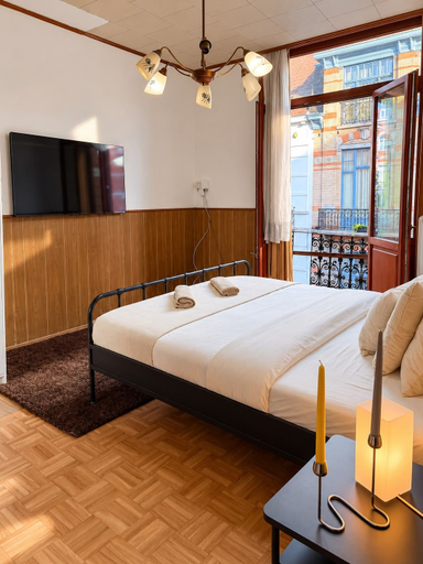 Others 2, Cozy 1BR Retreat in Central Brussels, Bruxelles