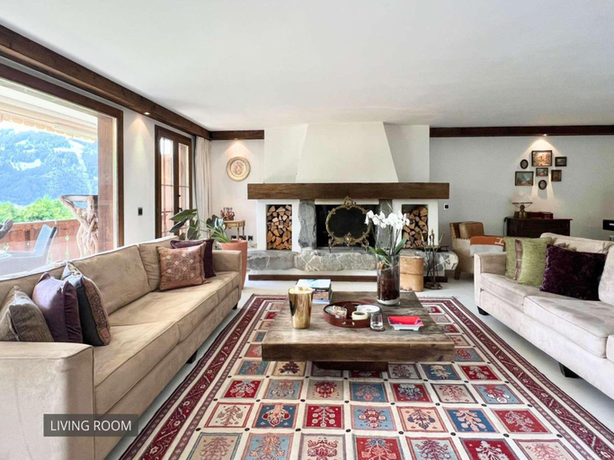 Others 4, 7-bedroom Chalet with Private Pool, Saanen