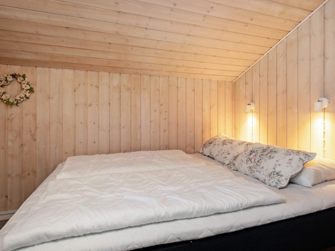 Bedroom 2, Holiday Home in Saltum, Jammerbugt