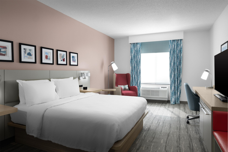 Bedroom 3, Hilton Garden Inn Chesapeake/Suffolk , Suffolk