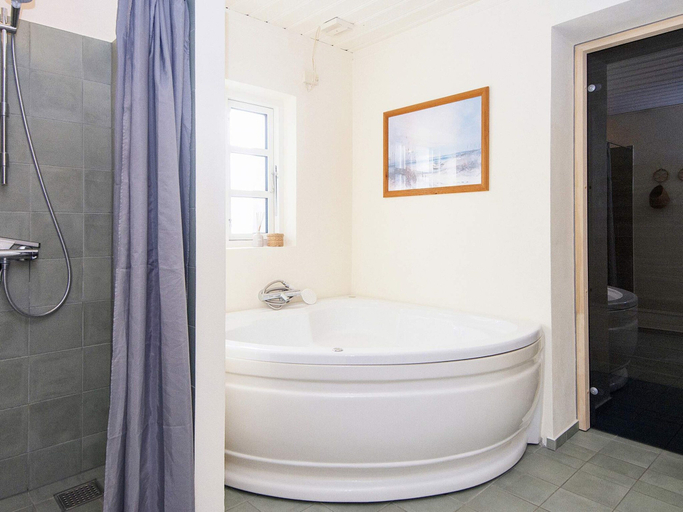 Bathroom 3, 7 Person Holiday Home in Grenaa, Norddjurs