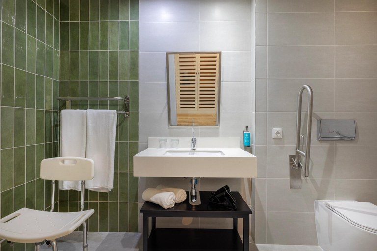 Bathroom 4, Be Live Experience La Nina, Santa Cruz de Tenerife