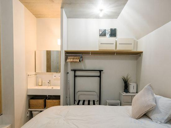 Others 2, TOKYO CABIN, Musashino