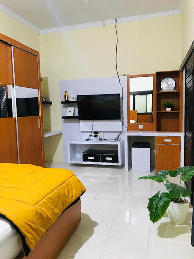 Others 3, House Of Holiday, Kulon Progo