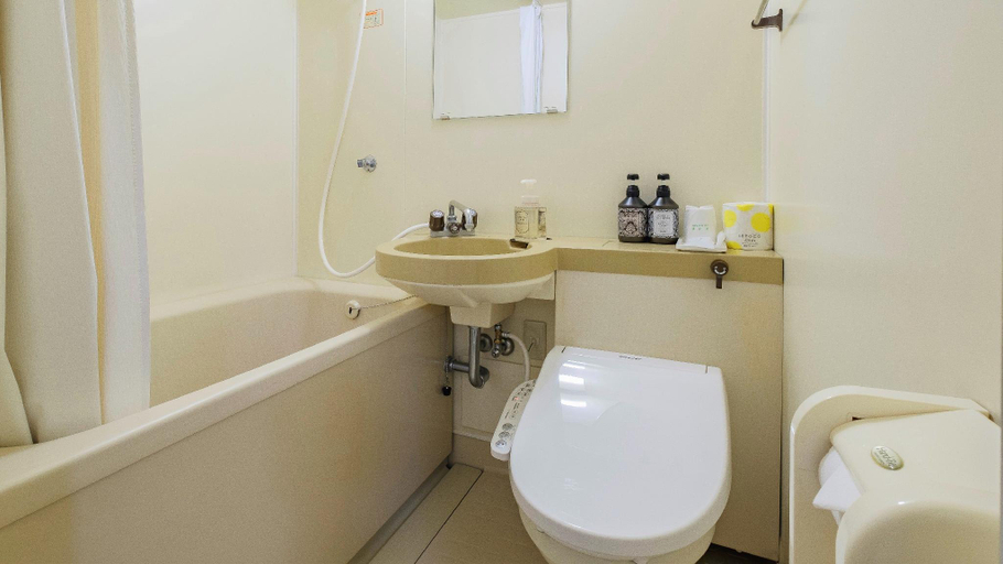 Bathroom, Nobeoka Royal Hotel, Nobeoka