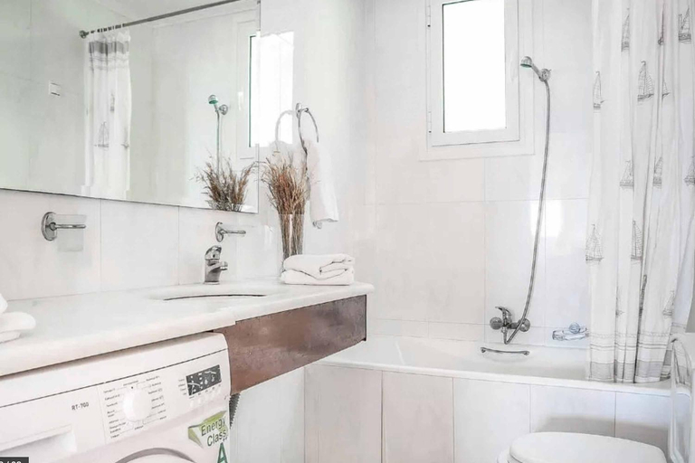 Bathroom, Villa Irida Nidri, Ionian Islands