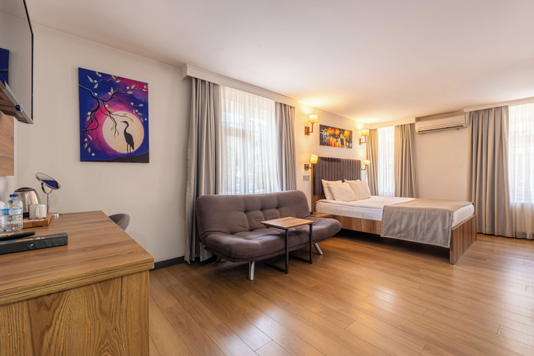 Bedroom 4, Business Life Hotel & SPA Bakırköy, Bakırköy