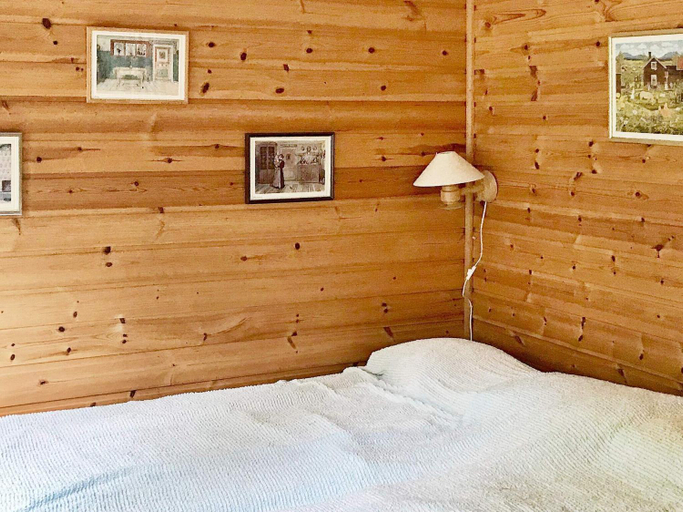 Bedroom 2, person holiday home in EDSBRO, Norrtälje