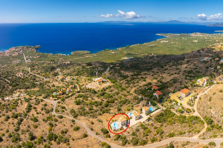 Others, Villa Dioni Ena, Peloponnese