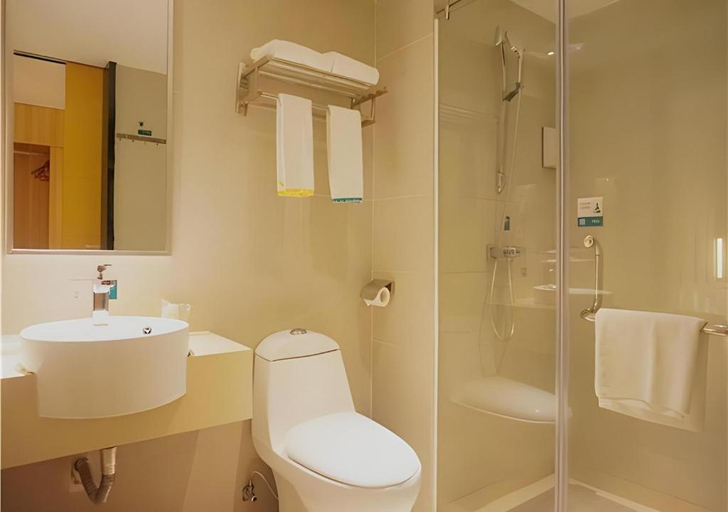 Bathroom 3, City Comfort Inn Maoming HighSpeed Railway Wenming, Maoming
