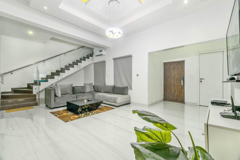 Others 3, Gorgeous Shortlet Apartment Lekki, Eti-Osa