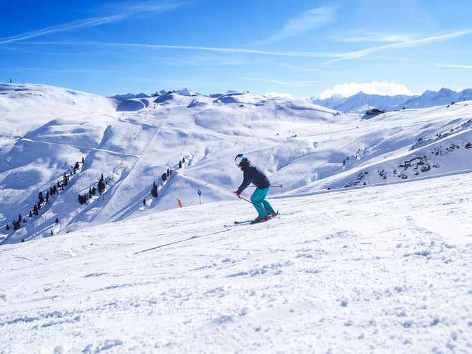 Others 5, Chalet in Jochberg with Sauna & Mountain Views, Zell am See