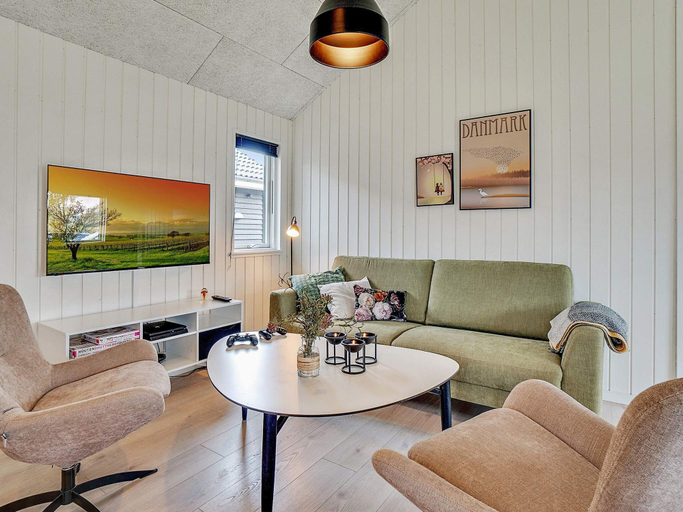 Others 5, 5 Star Holiday Home in Norre Nebel, Varde