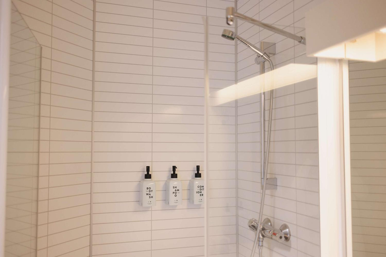 Bathroom 4, Scandic Svolvær, Vågan