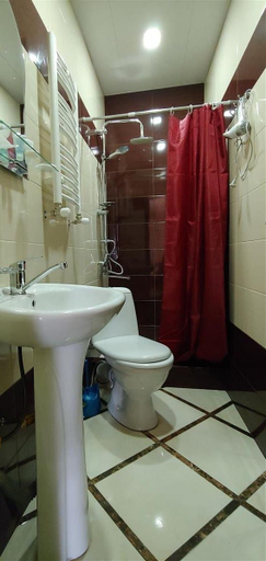Bathroom 3, Apartment on Marjanishvili Str., Tbilisi