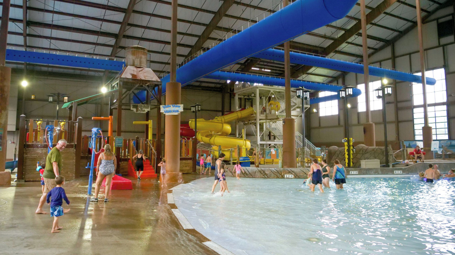 Sport & Beauty 1, Hope Lake Lodge & Indoor Waterpark, Cortland