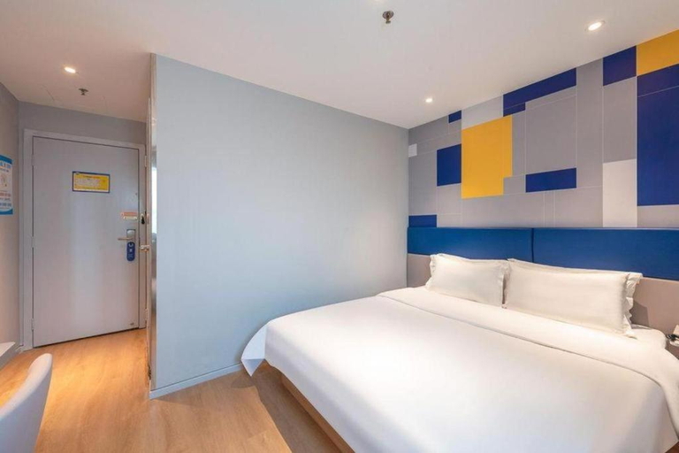 Bedroom 4, 7 Days Inn Guangzhou Xinshi Baixin Plaza, Guangzhou