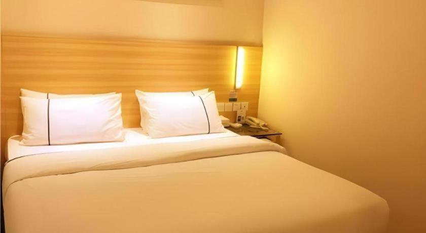 Bedroom 2, City Comfort Inn Baise Pingguo Pingxin Road, Baise