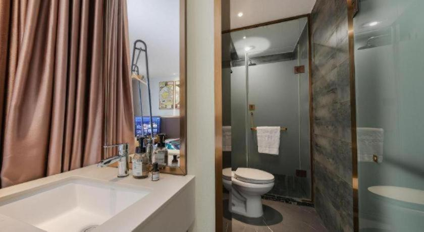 Bathroom 4, James Joyce Coffetel Zhengzhou Aquarium Chenyan Flower, Zhengzhou