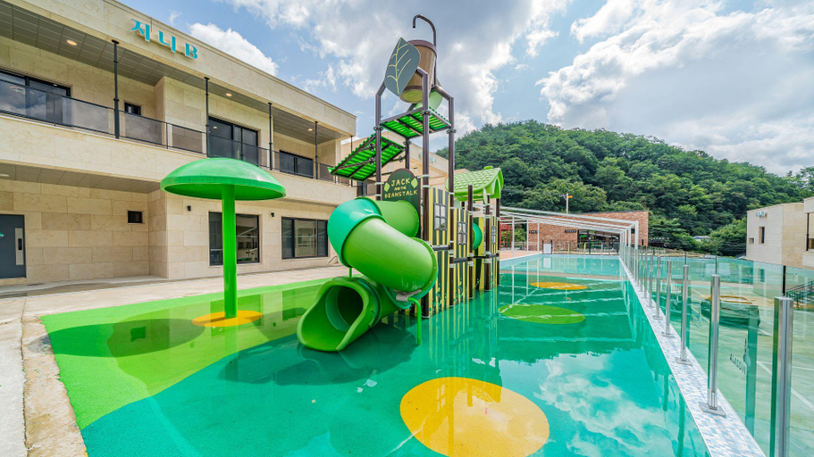 Family & Kids 4, Gapyeong The Aladdin Kids Pool Villa, Pocheon