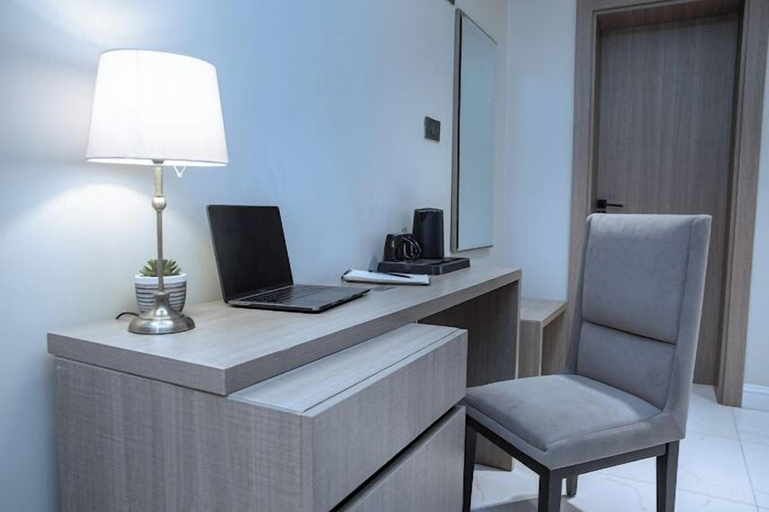 Others 5, Maxx Apartments, IbadanNorth-West