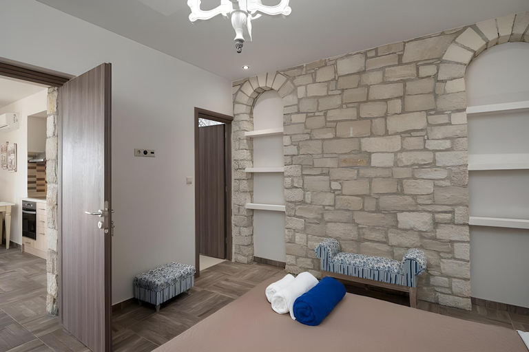 Others 4, Villa in Kamilari near Beach & Pool, Faistos